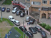 За изъятую во дворе "машину-подснежник" можно взыскать компенсацию