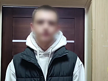 Водитель ВАЗа, пытаясь скрыться от полицейских, задел две машины под Волгоградом