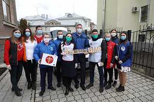 Крупную партию защитных масок и перчаток направили в районы Вологодчины