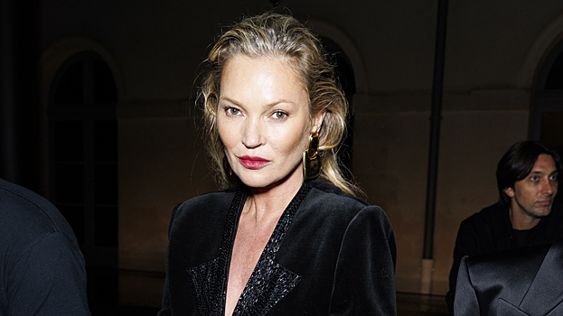 51-летняя Кейт Мосс предстала перед камерой без штанов