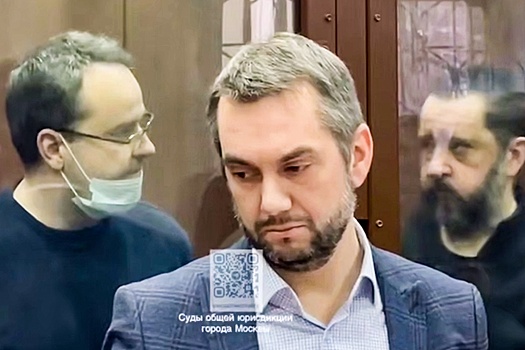 Два экс-полковника МВД отправлены в колонию за организацию незаконной миграции