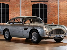 Машину Джеймса Бонда с «пулеметами» продали за £3 млн