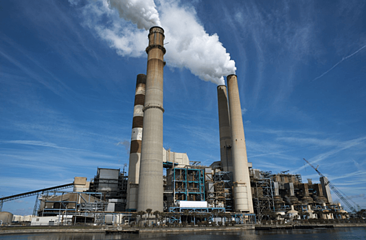Чиновники задумались о регулировании выбросов парникового газа