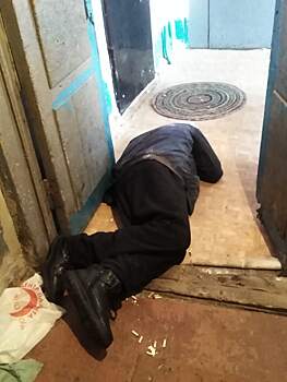 Тело неизвестного кемерочанина напугало местную жительницу