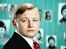 «Мать наложила на себя руки в день рождения сына, любовница обманом завладела квартирой»: как сложилась жизнь Михаила Кононова