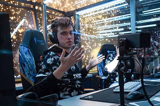 Team Spirit и Tundra Esports вышли в плей-офф FISSURE Universe 4 по «Доте»