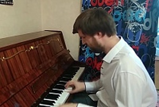 Вокальная студия «Творческого лицея» провела отчетный онлайн-концерт