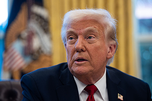 Личные данные ближайших сподвижников Трампа утекли в Интернет