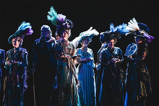 "Плохие хорошие". По пьесе Оскара Уайльда "Веер Леди Уиндермир". Театр имени Пушкина. Режиссёр Евгений Писарев.