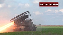 Артиллеристы показали, как «Грады» громят позиции боевиков за Днепром