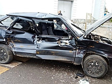 В Яранске автоледи на «четырнадцатой» влетела в «Камаз»