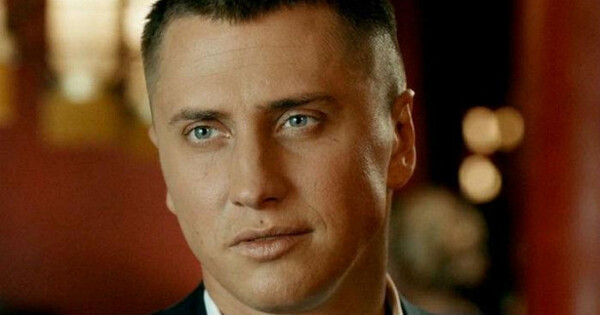 Машина из фильма мажор