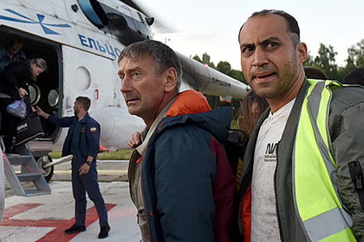 Стало известно о состоянии экстренно посадившего Ан-28 в тайге пилота