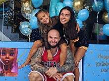 Жена Джигана показала распаковку подарков для средней дочери