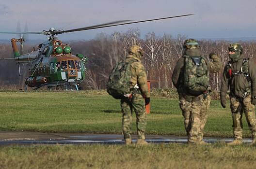Медведев назвал самые активные в наборе контрактников регионы