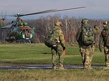 Медведев назвал самые активные в наборе контрактников регионы