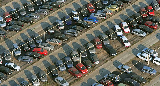 Можно ли парковаться «елочкой» на проезжей части