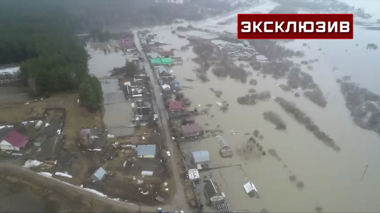 Масштабы паводка в Томске показали на кадрах с коптера