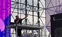 На сцену фестиваля #ТриЧетыре в Волгограде вышел DJ Mhustler