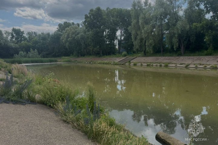 В казанском парке обнаружили тело мужчины в воде