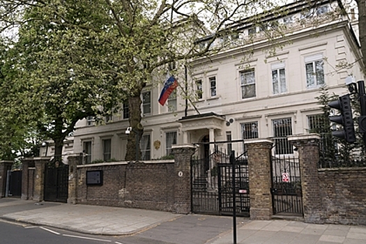 Посольство рассказало о попытке закрыть русскую школу в Великобритании