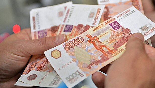 Проект бюджета РФ предусмотрел рост зарплат бюджетников
