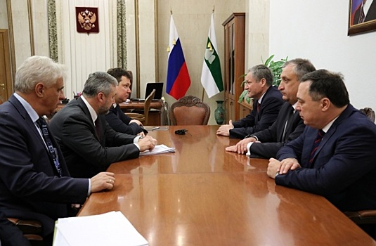 Решается судьба КМЗ. В Зауралье нагрянули представители Ростеха и ВЭБа