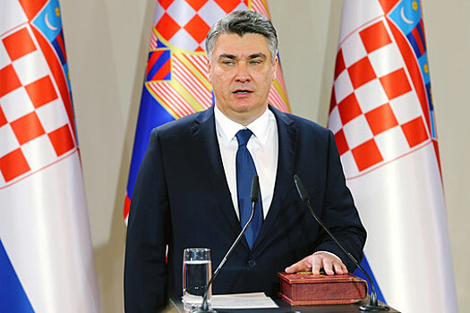 Президент Хорватии призвал ЕС не молчать в связи с притеснениями венгров в Закарпатье
