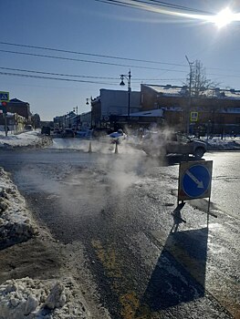 В Оренбурге на перекрестках ведут ямочный ремонт
