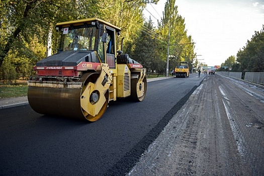 В Кыргызстане будут взимать по сому с литра ГСМ на ремонт дорог