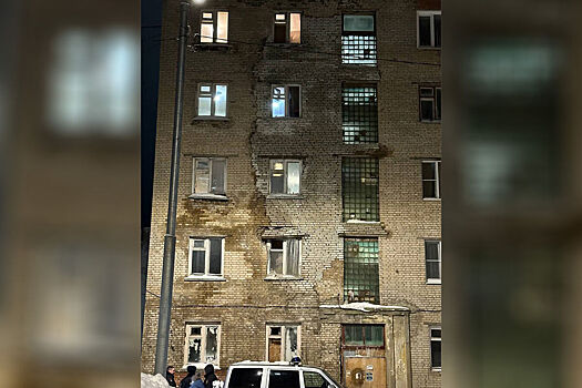 Жительница Пересвета Мария Иванова рассказала о&nbsp;состоянии треснувшего дома