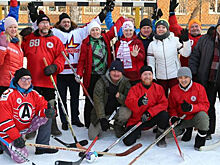 В Ижевске открыли сезон лиги хоккея на валенках
