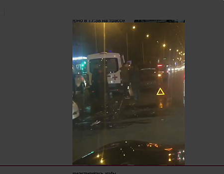 В Краснодаре автомобиль Кia спровоцировал крупное ДТП возле ТРЦ «Галерея»
