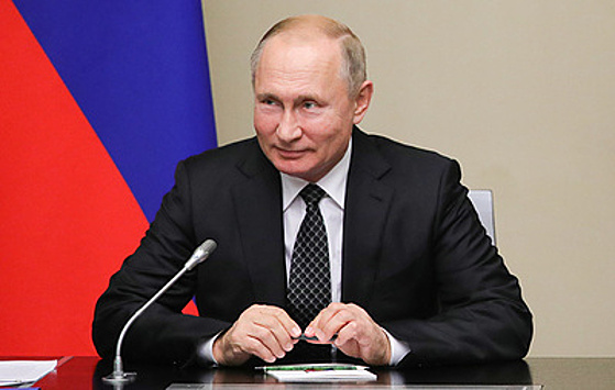 Путин проводит заседание Совета по русскому языку