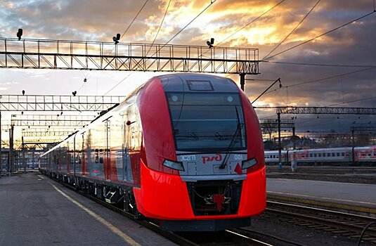 Для пассажиров пригородных поездов «Ласточка» и «Орлан» доступен бесплатный Wi-Fi