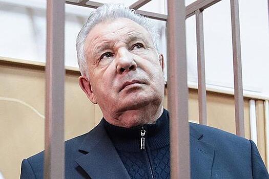 Экс-губернатора Хабаровского края Виктора Ишаева оставили под арестом