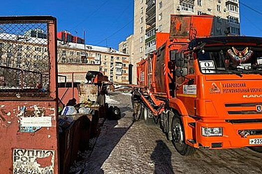 Представители минЖКХ проинспектировали работу регоператора по вывозу мусора