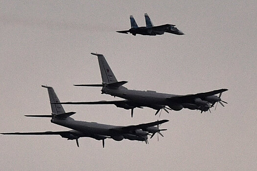 Дальние противолодочные самолеты Ту-142 выполнили полет над Тихим океаном