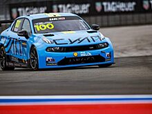Иван Мюллер выиграл квалификацию финального этапа WTCR на Сочи Автодроме, гонщики Lada провалились