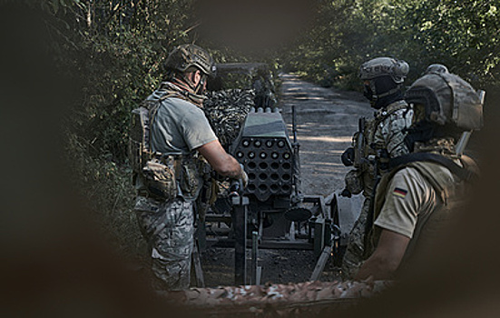 "Стальная гора" помощи от США и "цивилизованные" санкции. Ситуация вокруг Украины