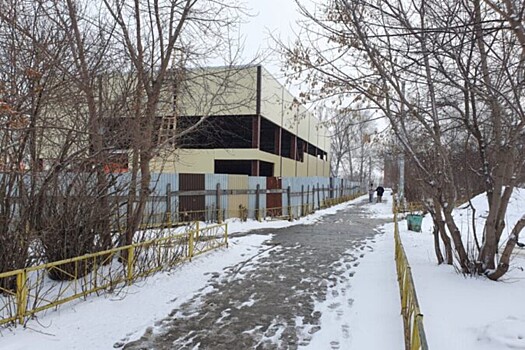 В Криводановке ТЦ строят на участке, которого «не существует»