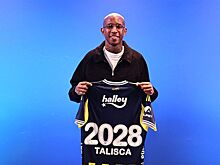 Андерсон Талиска продлил контракт с «Фенербахче»