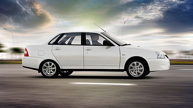 Назван топ-5 самых популярных моделей Lada с вторичным пробегом в РФ