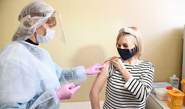 В Волгоградскую область доставили более 232 тыс. доз вакцин