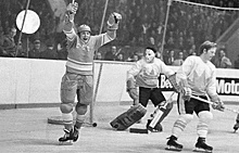 "Хоккей, который не забудется никогда": 45 лет назад стартовала суперсерия СССР - Канада