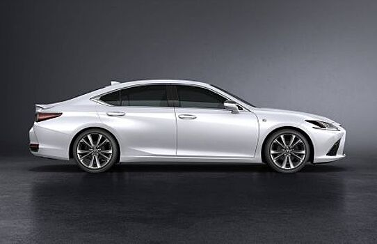 Lexus ES исполняется 20 лет. Всё о плюсах автомобиля