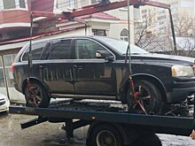 Саратовские приставы изъяли иномарку у обедавшего в кафе неплательщика