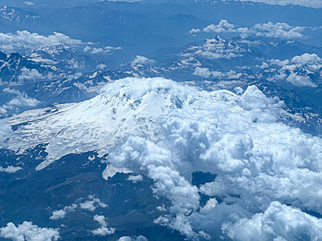Все больше авиакомпаний вводят запрет на использование Power Bank (портативных зарядных устройств) на борту самолёта