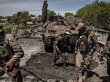 Колонна танков ВСУ на Украине оказалась ликвидирована ВС РФ из-за ошибки командира экипажа