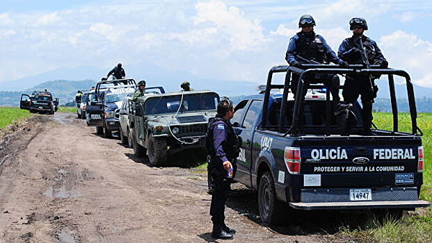 В Мексике неизвестные атаковали патруль Минобороны